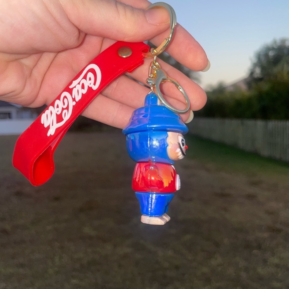 Monster Character Keychain - Picture 6 of 11